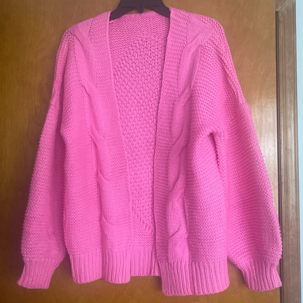 Cardigan candy roses. .size S-M